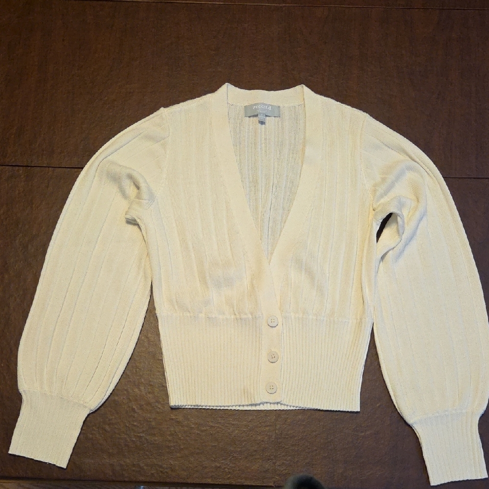 Elegant Cream Cardigan with Button Accents